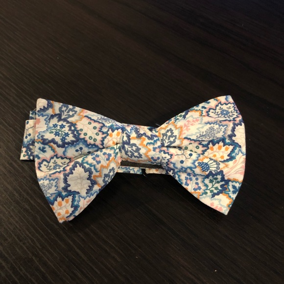 👔👔💥💥Bow Tie💥💥👔👔 - Picture 1 of 2